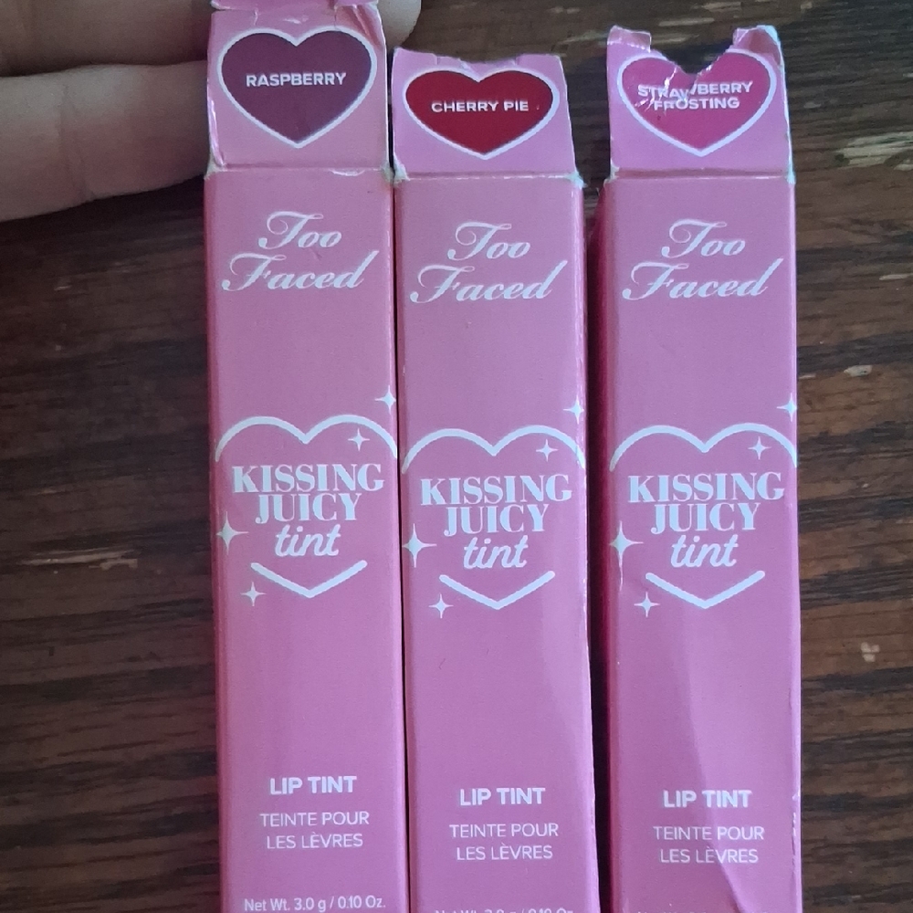 Too Face Kissing Juicy Tints